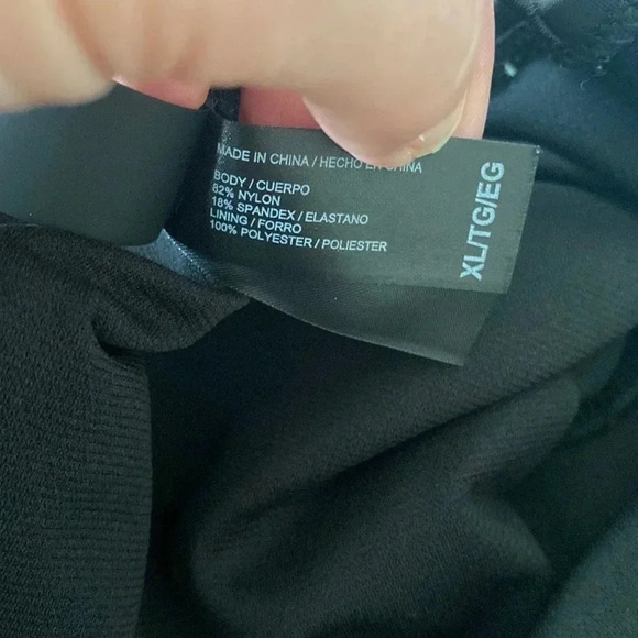 HURLEY black caged back ONE PIECE SWIMSUIT - Picture 6 of 7